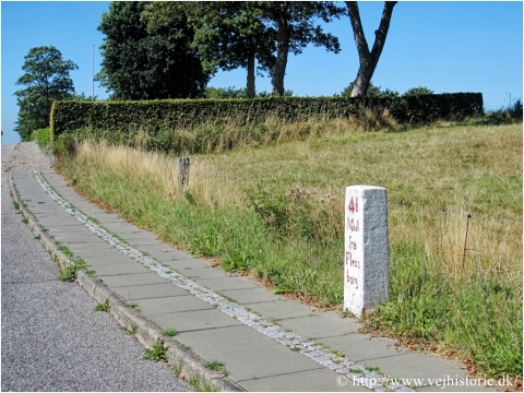 Schleswiger Halbmeilenstein Dybbol (Dübbel)