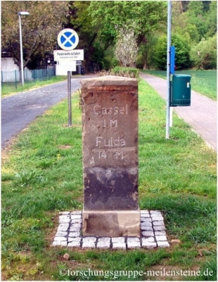 Hessischer Ganzmeilenstein Fuldabrück-Bergshausen