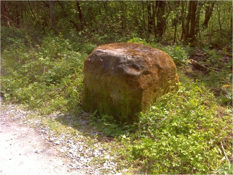 Sachsen-Weimarer Ganzmeilenobelisk Isserstedt-Rödelholz