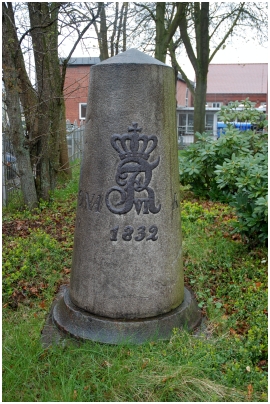 Dänischer Ganzmeilenstein Neumünster
