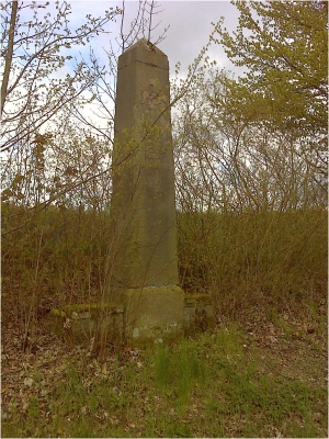 Preußischer Ganzmeilenobelisk Uelde